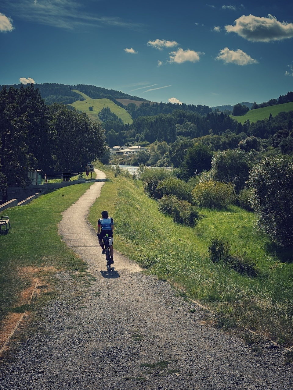 d3e09ca0-2506-47c2-a40b-09c4cdae14a0