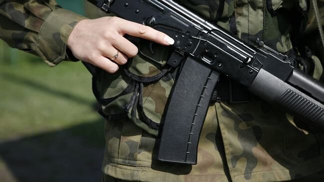 Molestowanie w mundurówce. "Dowódcy w policji i wojsku traktują jednostki jak prywatny folwark"