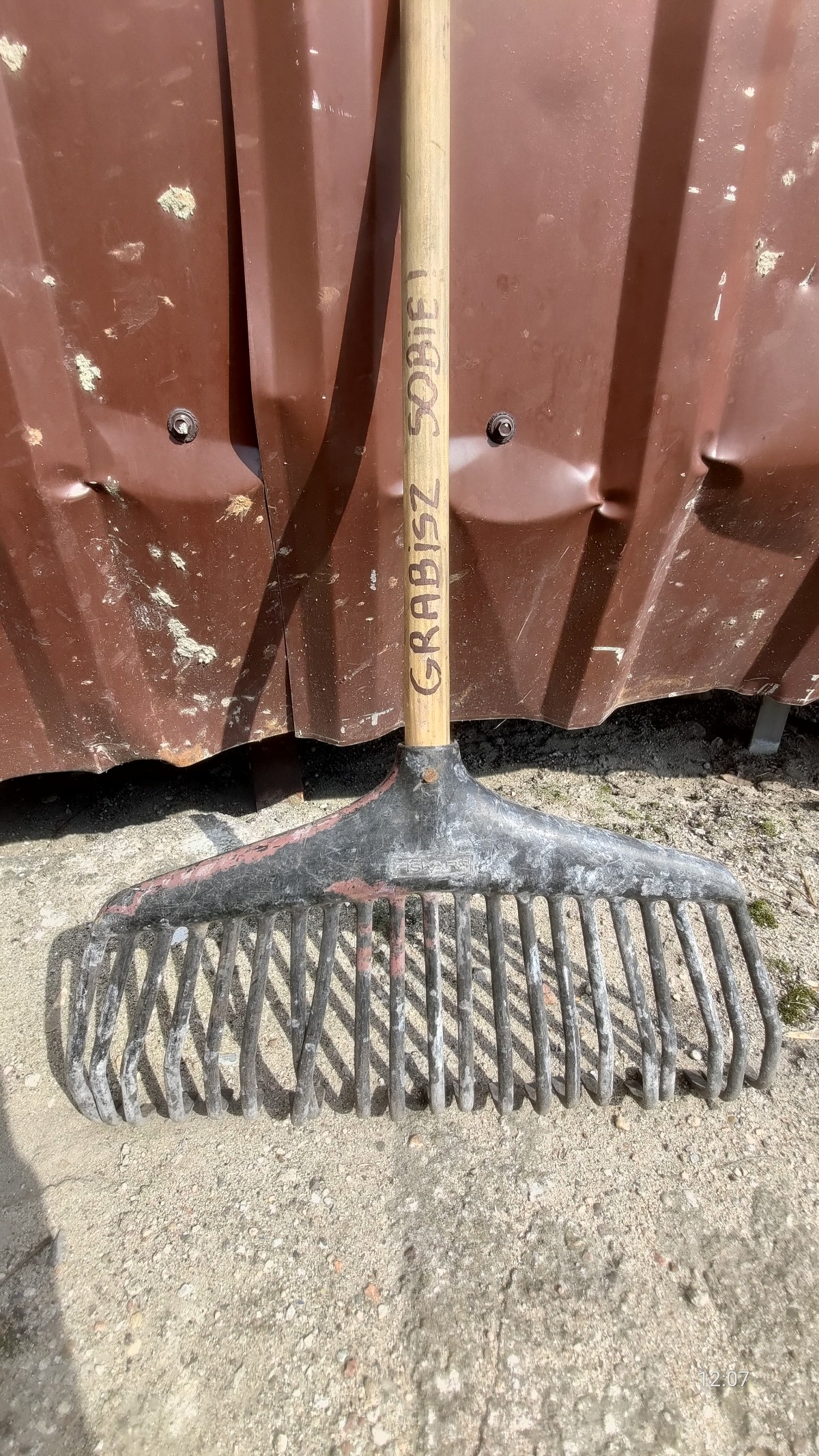 5429a37c-c4ad-467d-95e6-acddccb324ef