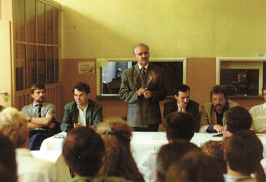 Był tajnym współpracownikiem aparatu bezpieczeństwa, a stał się jego ofiarą