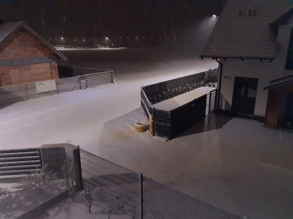 da054fe1-aaac-4b15-82e6-c215f5704c28