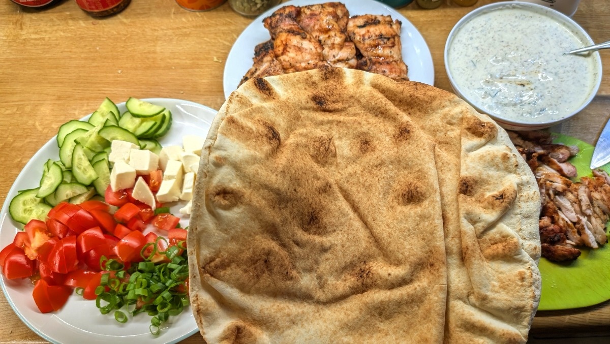 fb5652b1-9958-42a6-9893-4cdf7ed83150