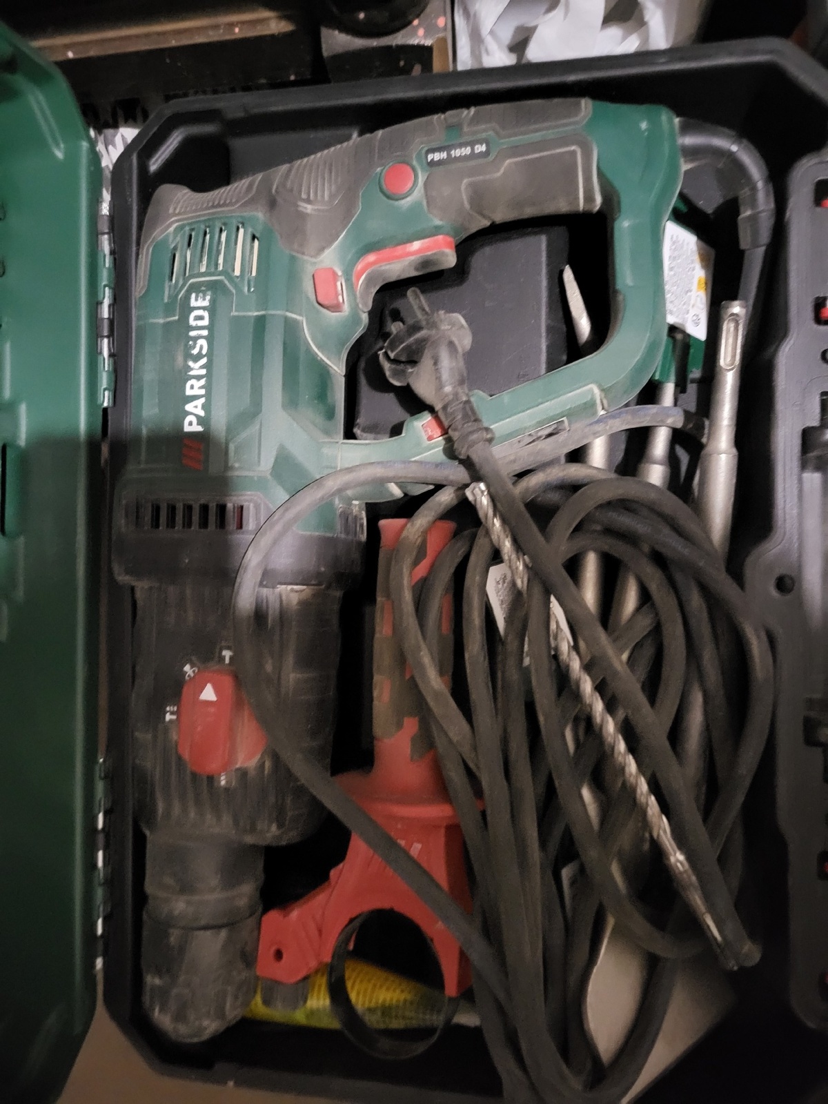 a76ad7fd-9a18-4fb8-9f5a-45e634cdf3a4