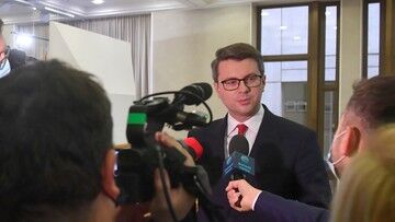 Wilno. Piotr Müller: blokada handlowa - jedno z narzędzi, które może być zastosowane wobec Białorusi