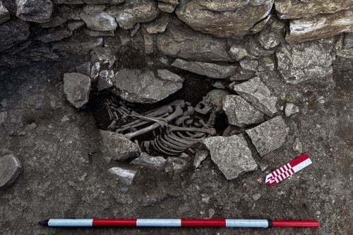 W Kuélap natrafiono na budowlę grobową