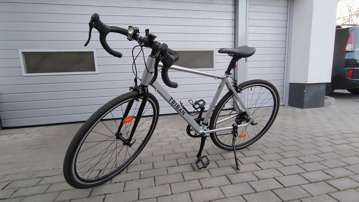 21e181c1-9bd7-4a6b-8b0a-638d09de3aef