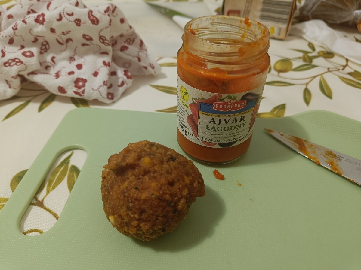 e1a8b98f-3a42-433b-a8e4-9083ca112a21