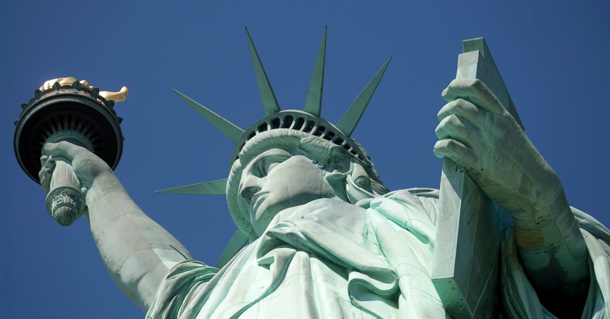 Urzędnicy USA skopiowali dane 300 mln ludzi? Ujawniono raport sygnalisty