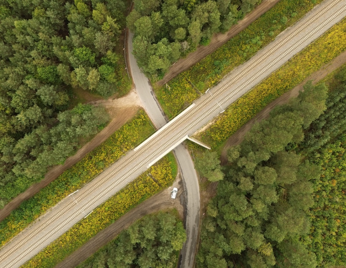 8aef92b8-2217-468b-ad6b-b9367a26d783