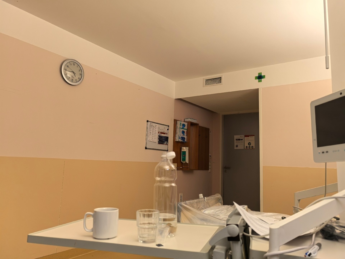 25051bfc-43bc-440d-83e9-a39ab03adb7a