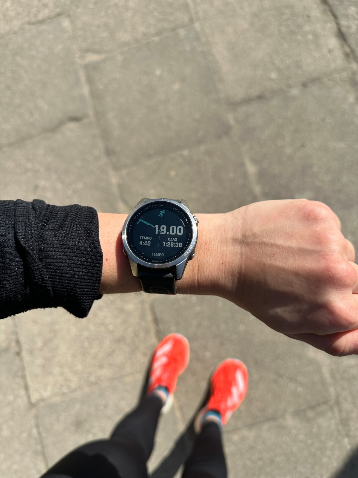 0f930f45-8bdd-4e15-ae57-6585757b6861