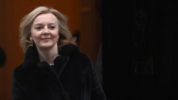 Wielka Brytania. Szefowa MSZ: oligarchowie Putina nie będą mieli gdzie się ukryć
