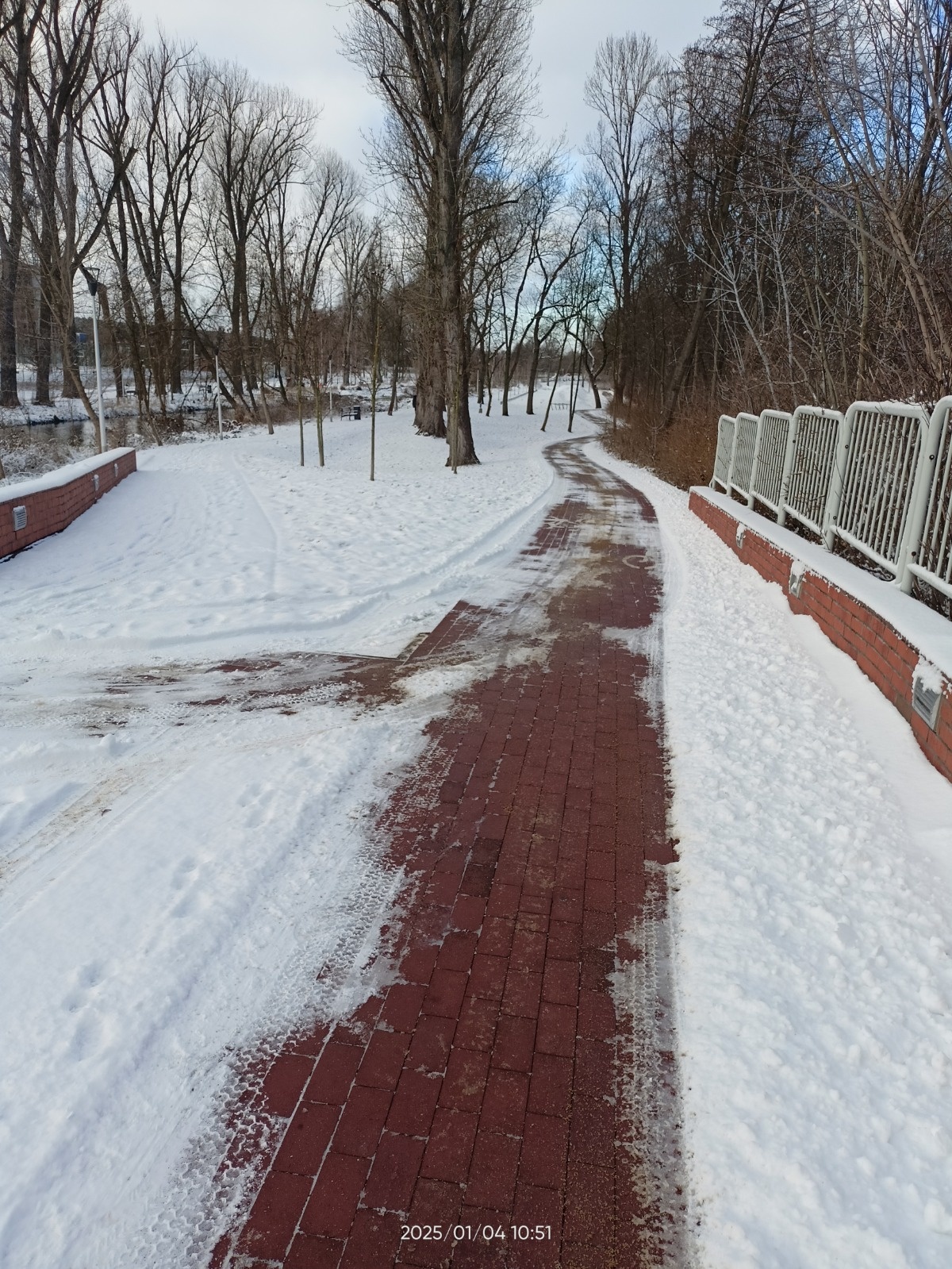 a92d4e0f-3287-415d-a156-53b6b07c8375