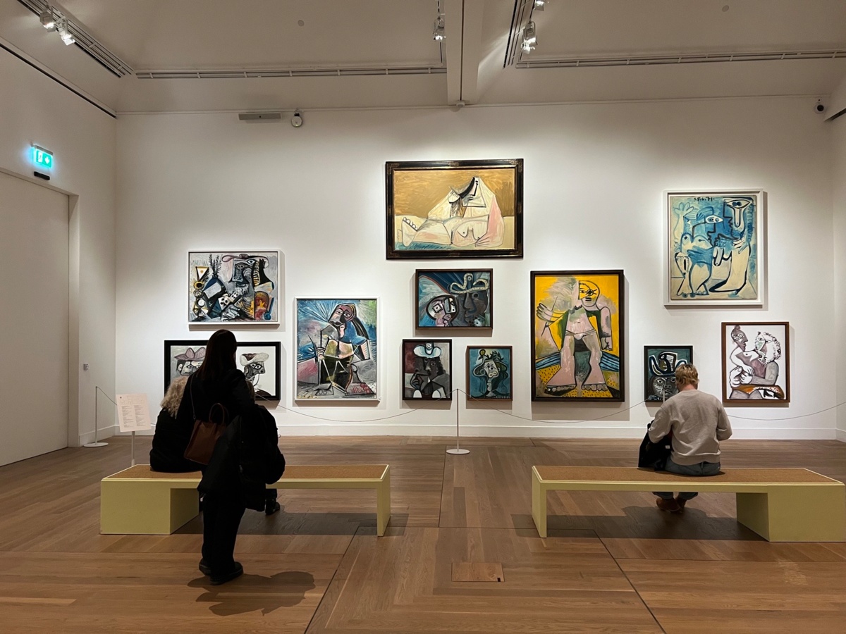 f0301cd4-f05a-46aa-8516-f70e0f5aba47