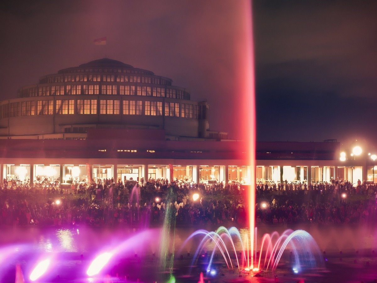 179f93d8-72a3-40a8-9b9a-e22af867edc7