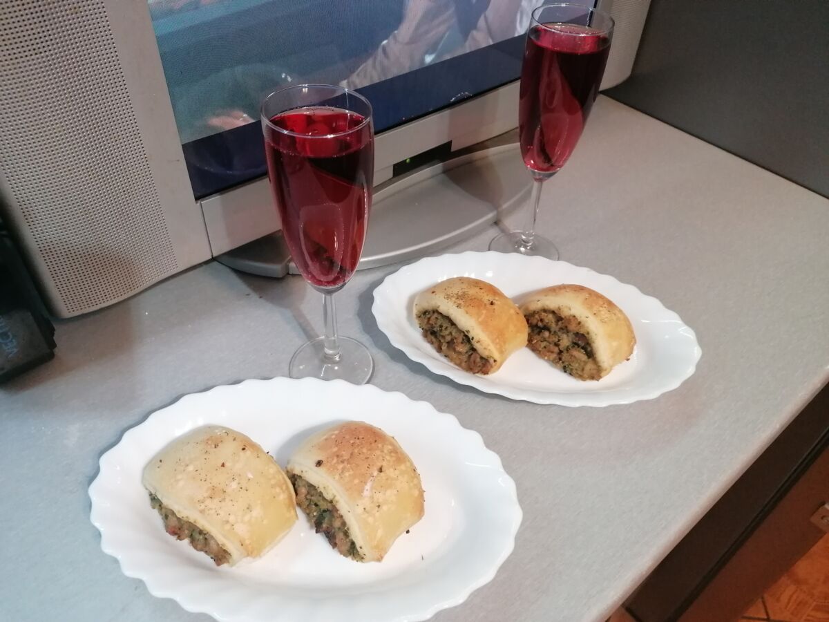 f768c5dc-eb12-4c73-bb80-1e9cb782f118