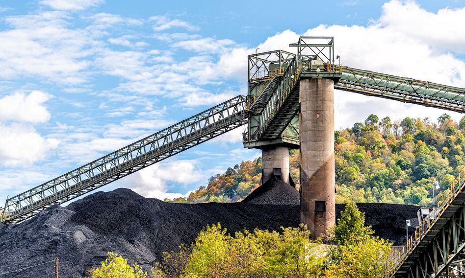 Sejm uchwalił nowelizację ustawy górniczej; kopalnie otrzymają 28,8 mld zł wsparcia