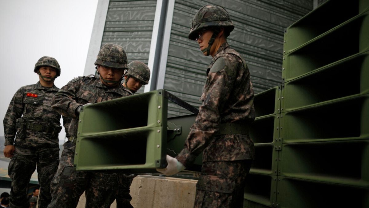 Korea Południowa wstrzymuje antypółnocne transmisje na granicy