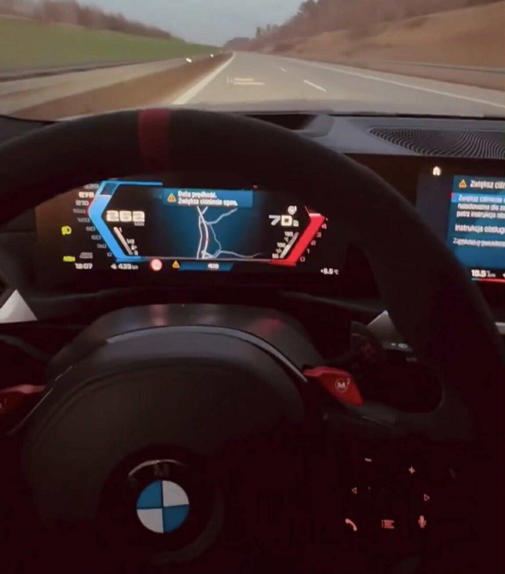 Blisko 300 km/h na autostradzie? Influencer z BMW M3 nagrał swoje "popisy" | CKM.pl