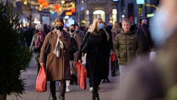 Włochy. Prognozy przewidują 400 tys. przypadków zakażeń dziennie
