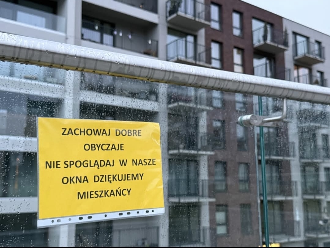 57ef94e3-054f-4950-89a1-f3c9a3c45dba