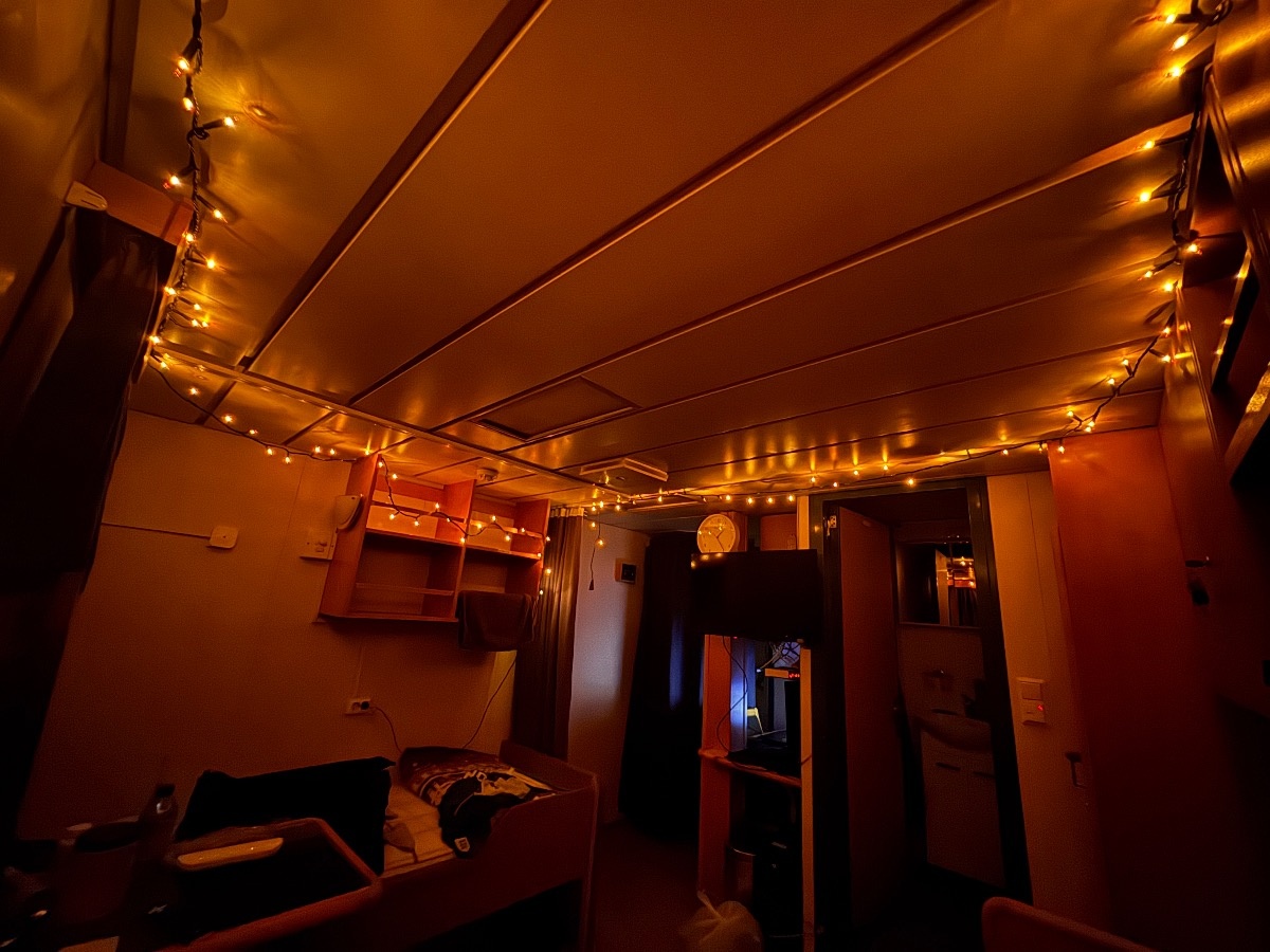 291e4d1d-a770-403e-8f15-c1bd57390956