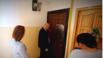 "Państwo w Państwie". Nie płacą za wynajmowany lokal. Właściciel pobity metalowym prętem