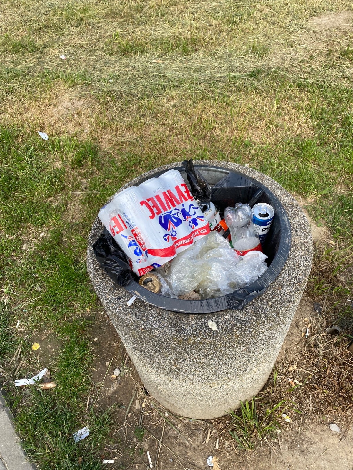 e24473d0-1d8f-42ac-a65e-832160fa2bad