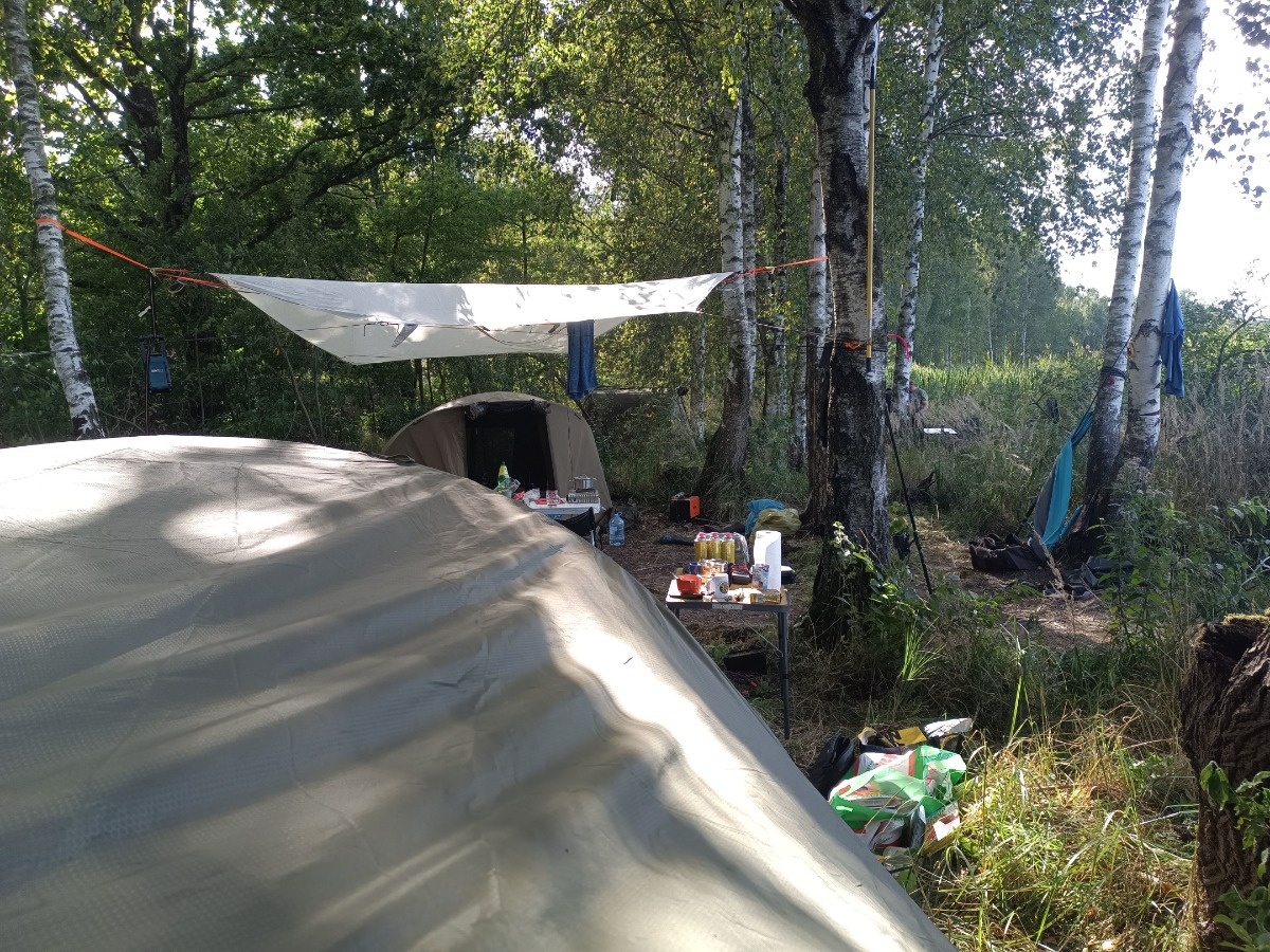 1e04feeb-c322-4b52-8e0a-143df974b047