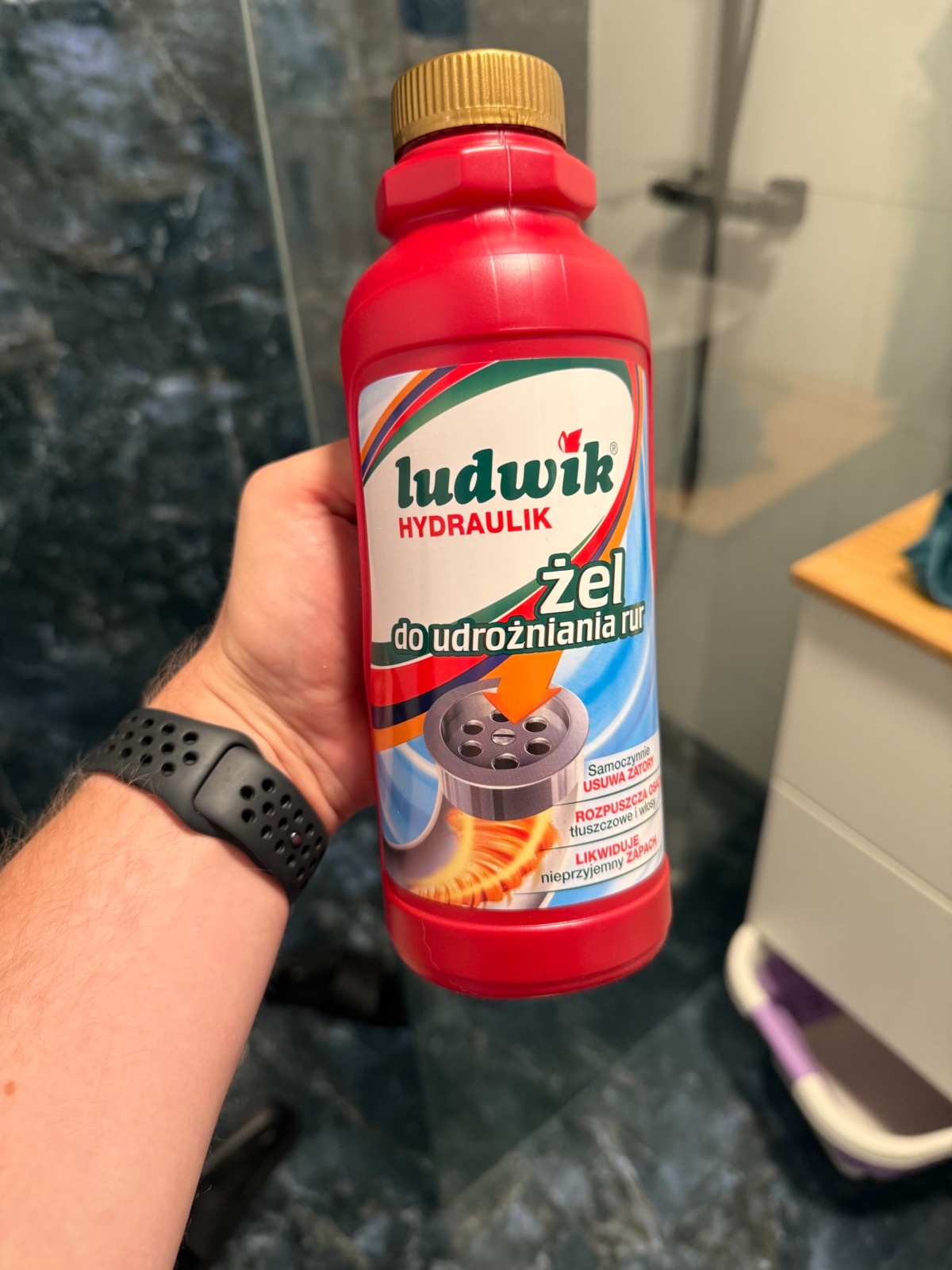 50de1701-0a8a-42bb-bec9-e951d21931a4