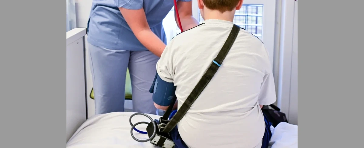 Lekarz: otyłość to przewlekła choroba cywilizacyjna milionów Polaków, w tym dzieci