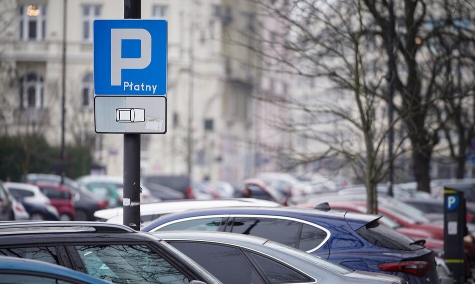 Warszawska strefa płatnego parkowania będzie rozszerzona. Sąd oddalił skargę prokuratury