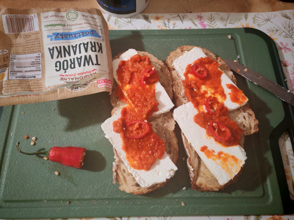 f76589b5-5bdc-4979-944b-0543c04179d4