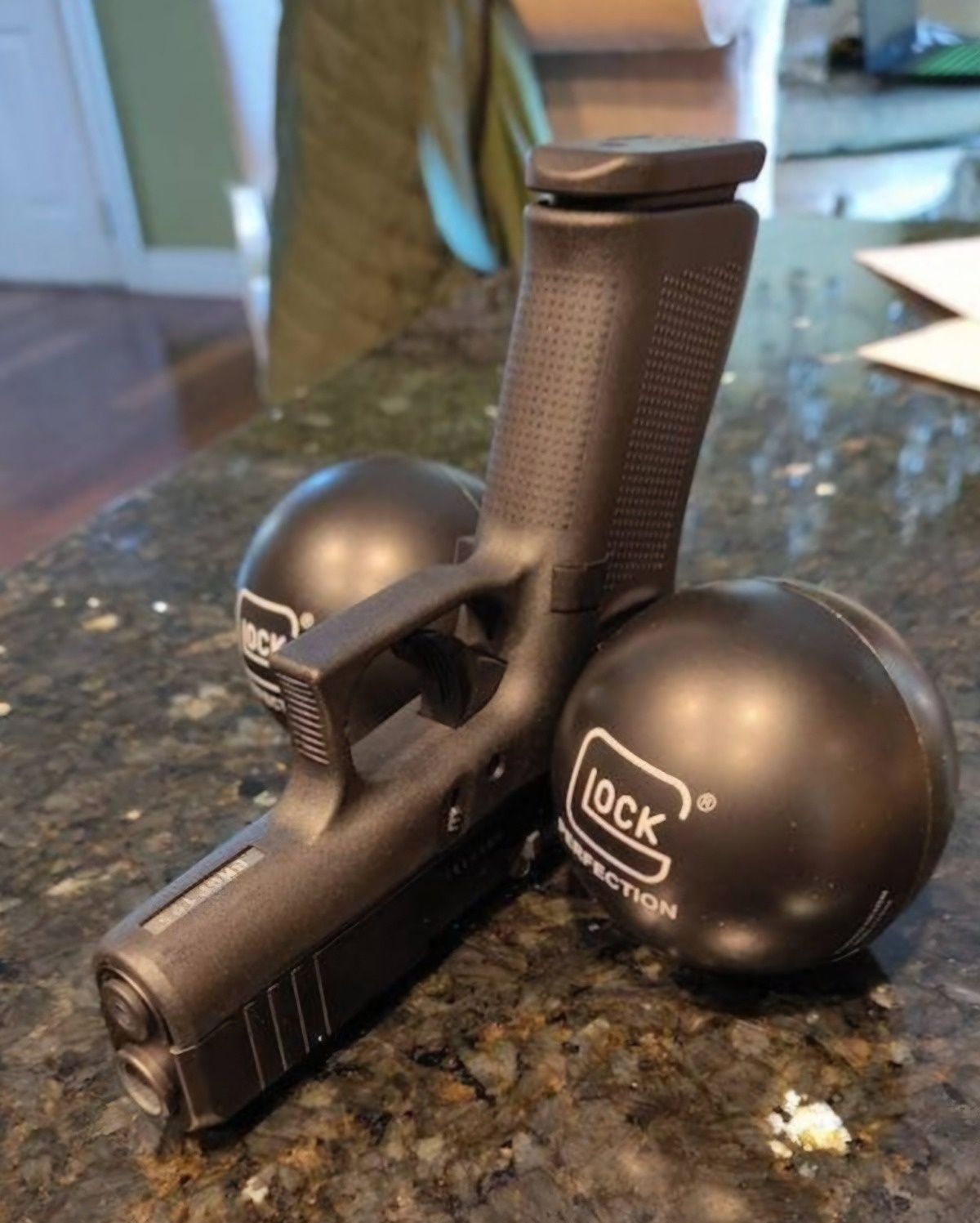 770a9228-d5bb-417c-8a53-49fb0e361807