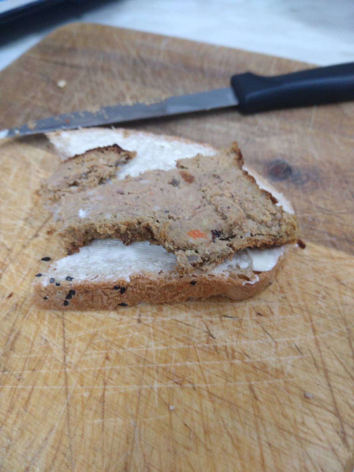 9dd915f1-1a51-4776-a1e0-e8f05ba7205e