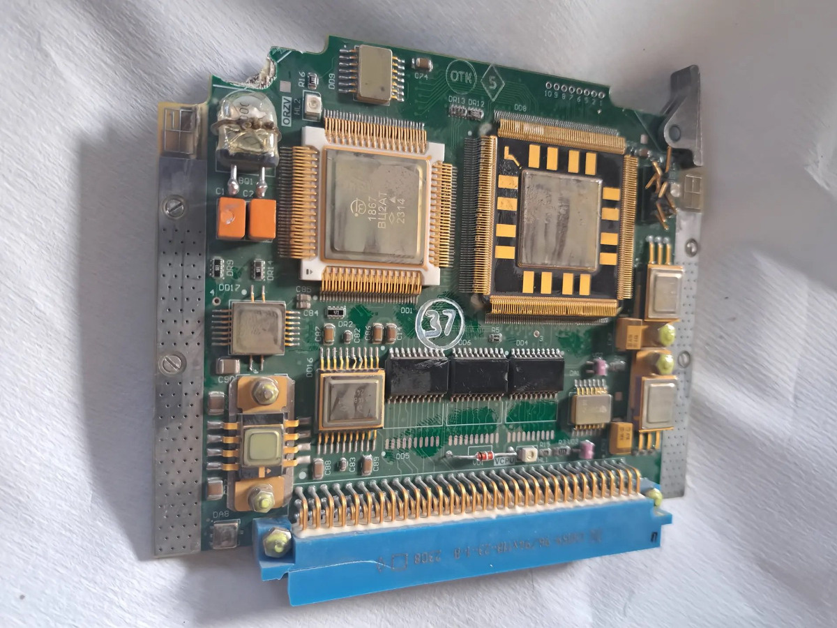 6bb047e4-c186-495d-864a-630c5dc2651d