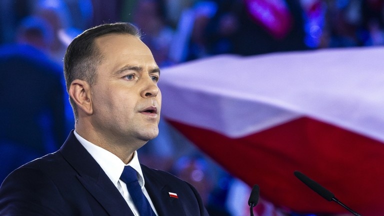 Nowe fakty ws. 80-letniego pana Jerzego. Wiemy, kto płaci za opiekę nad nim. To nie Karol Nawrocki