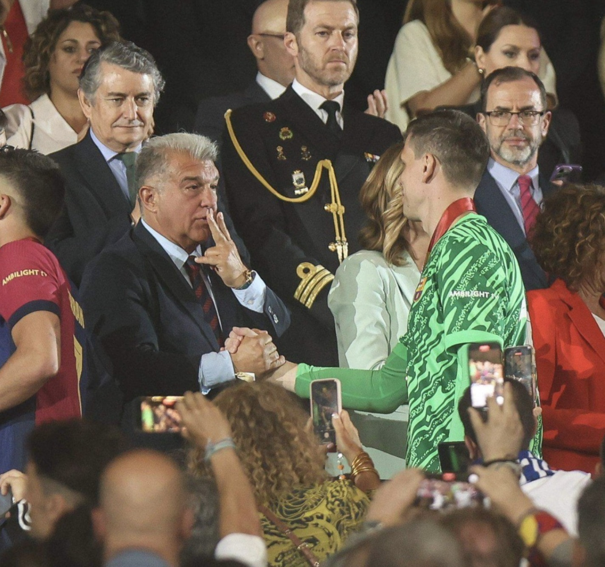 bf850f82-73f8-4009-8954-c20098a3935e