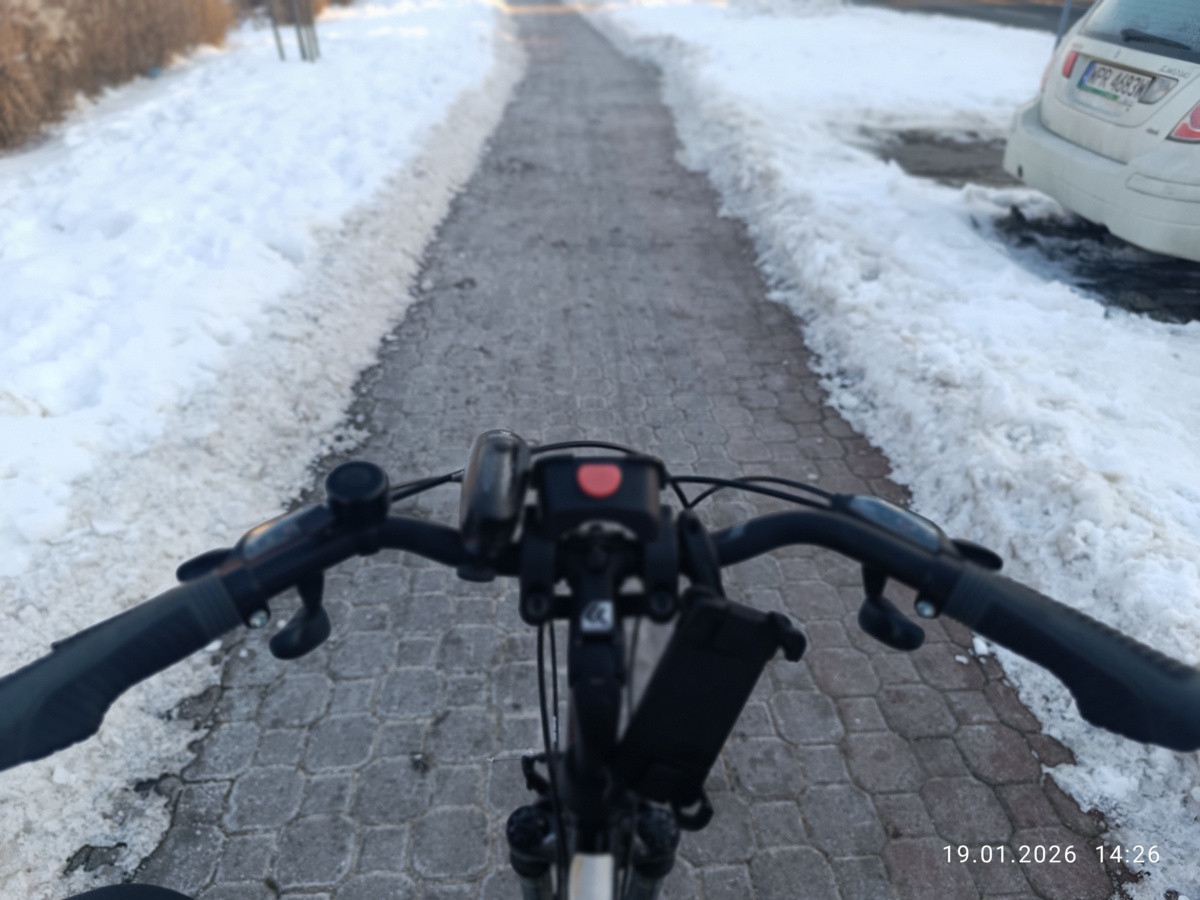 1e60d144-a232-4746-8b69-8ea164563b94