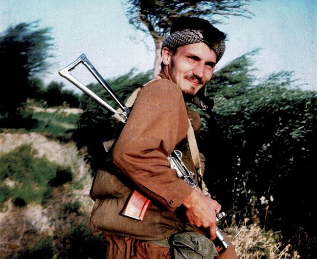 60f24590-fa02-45e4-8413-a85e43a8872f