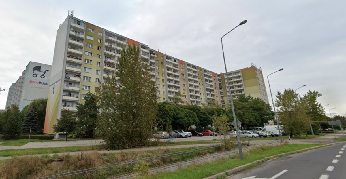 Zmumifikowane zwłoki w mieszkaniu na poznańskim osiedlu. Odkrył je komornik