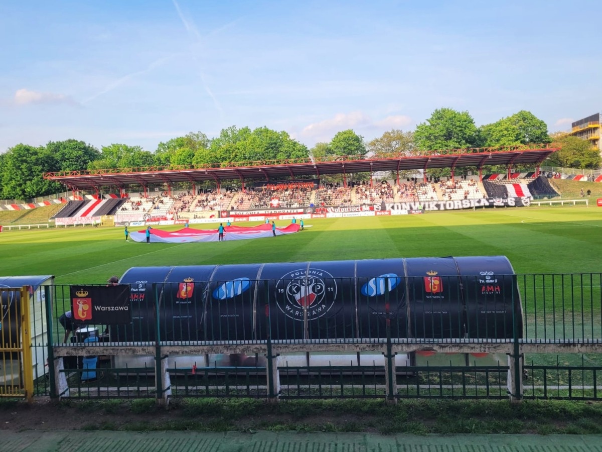 cc4913fd-725c-49f5-bce3-d0e24d2f5496