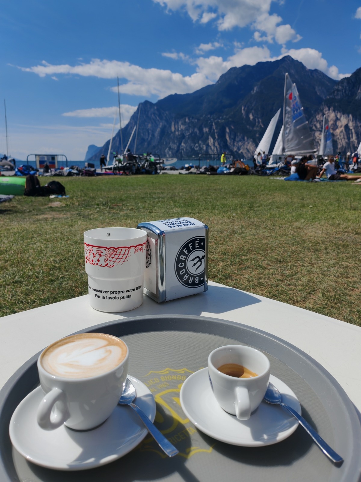 ead4f2e0-9c9c-43c9-ad93-eb8bd4f4f154