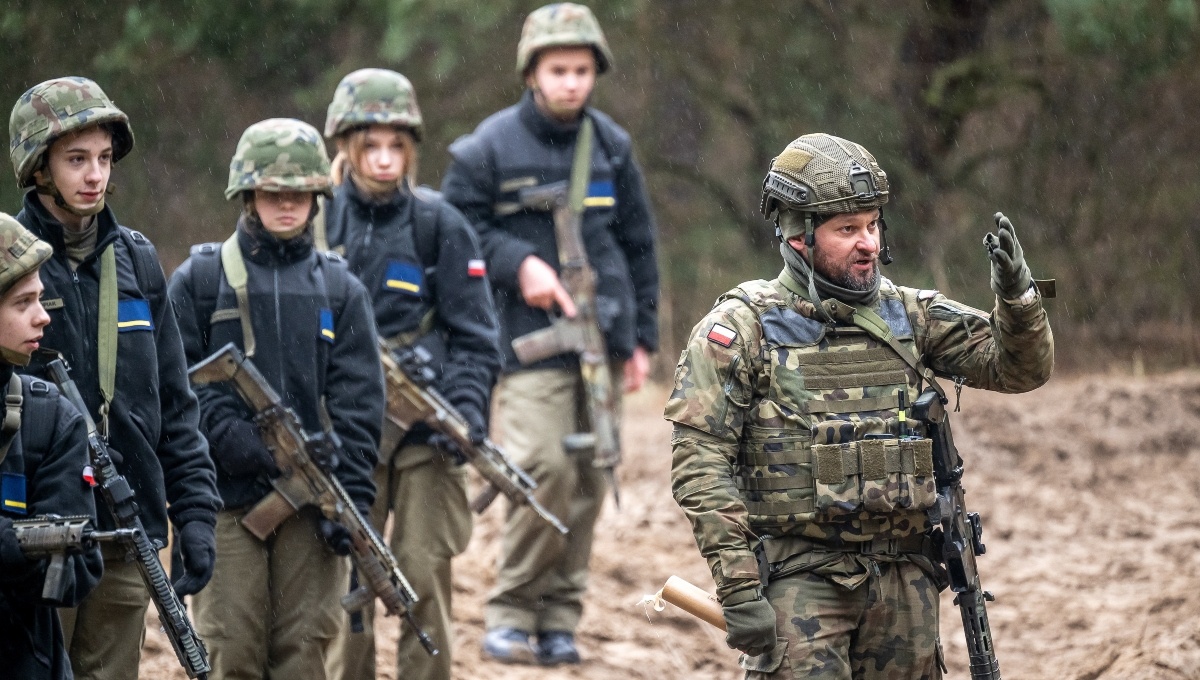Wojsko zapytało zetki, co zrobią, jeśli wybuchnie wojna. "Taki wyłania się obraz"