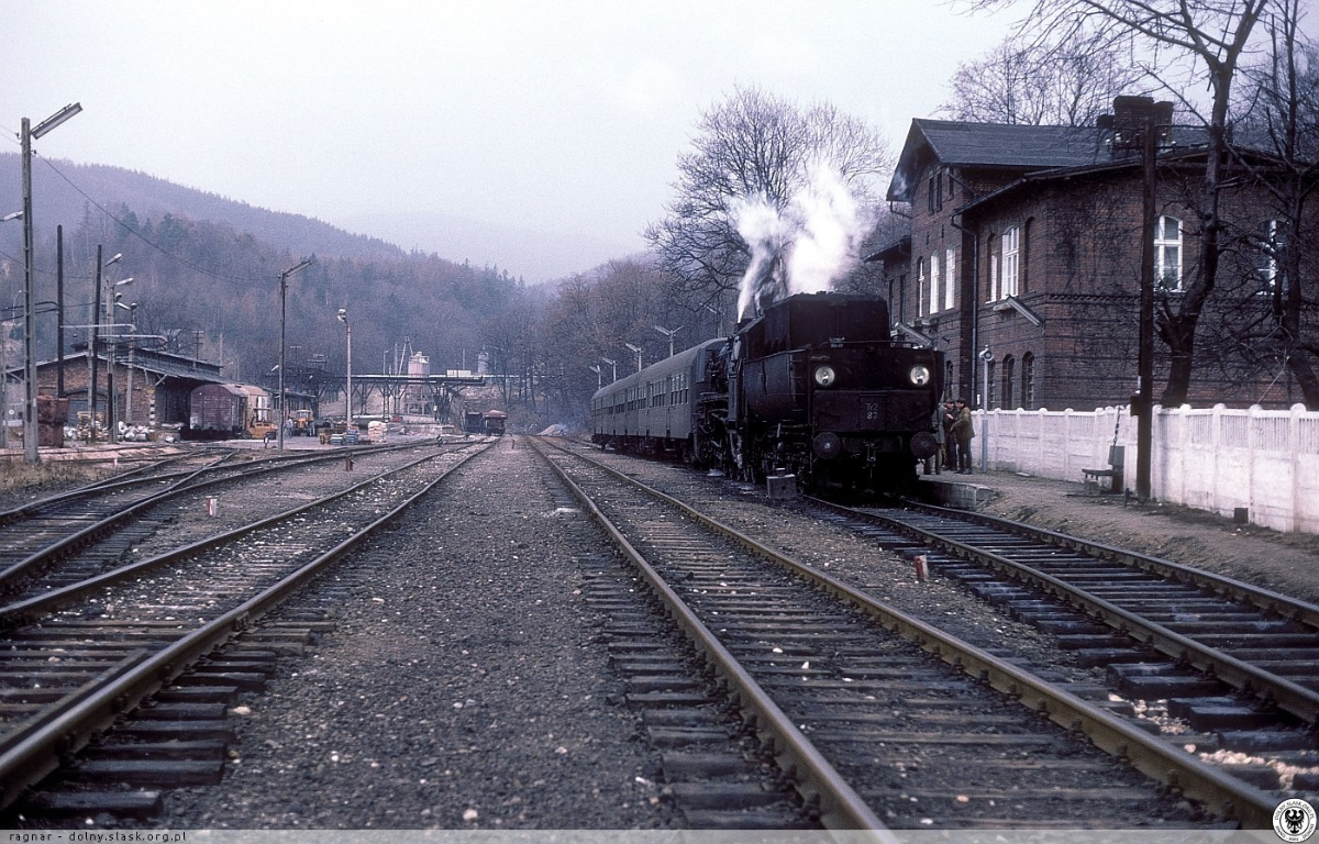 936c2c7d-8d0c-4810-b1a0-3dd40431779b