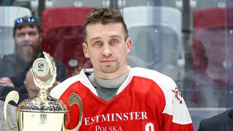 Krystian Dziubiński zakonczyl karierę i został nowym trenerem Comarch Cracovii