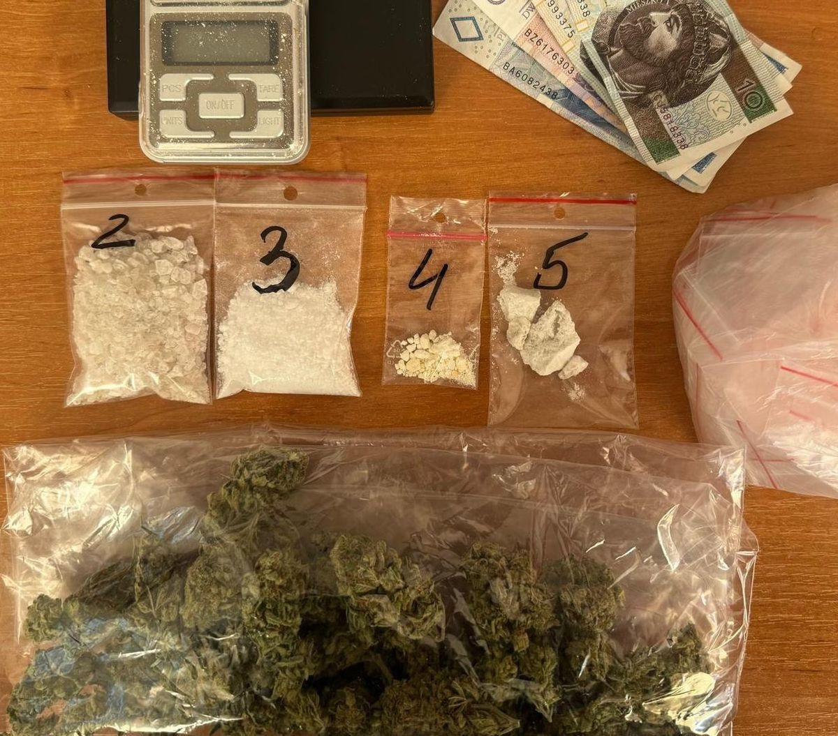 4d0928a0-5592-4f9b-90fa-972c1bfa3b5b