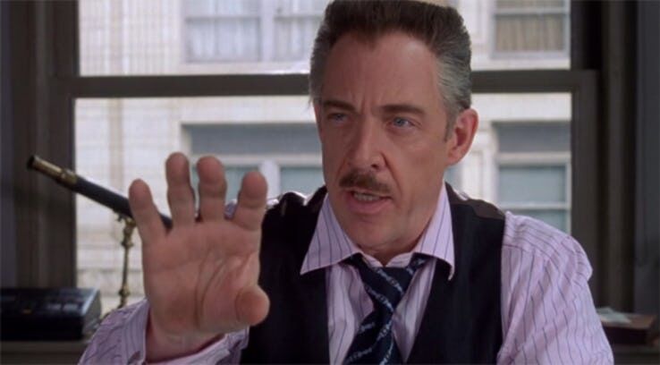 Spider-Man - J.K. Simmons znów chce zdjęcia Pajączka na pierwszej stronie! Nagranie z 2001 roku