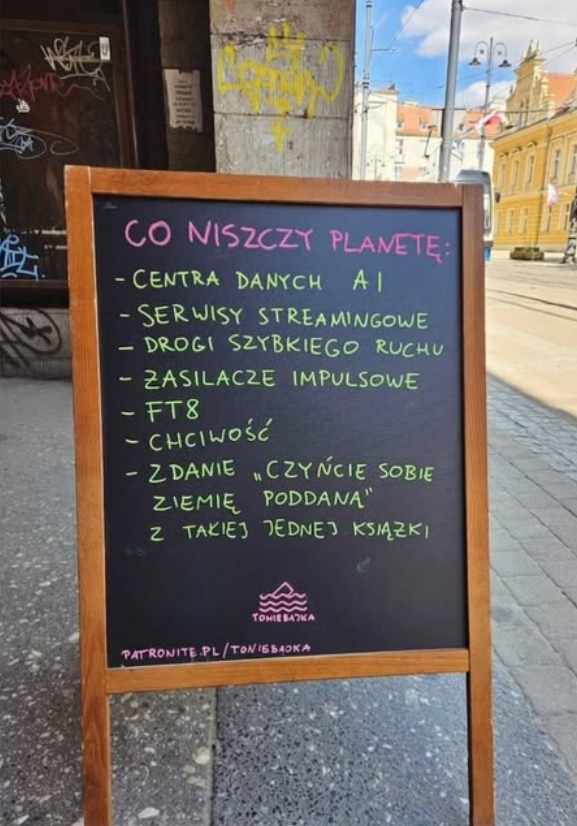 5b6727e0-b952-49d1-8149-f1277383d673