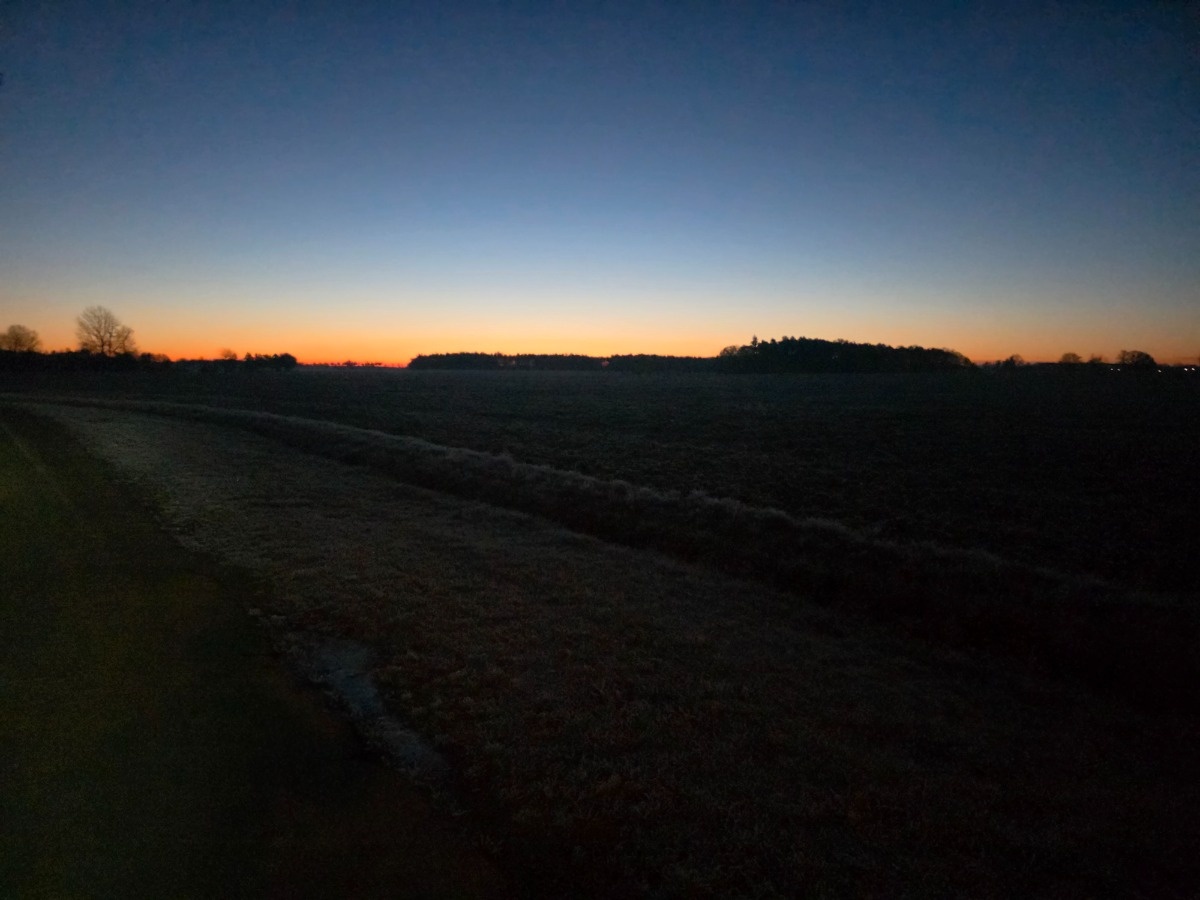 2ab307e1-4e2b-4063-b9fc-9de496635638